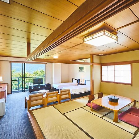 Shiki Resort Gora Saika Хаконе Екстер'єр фото